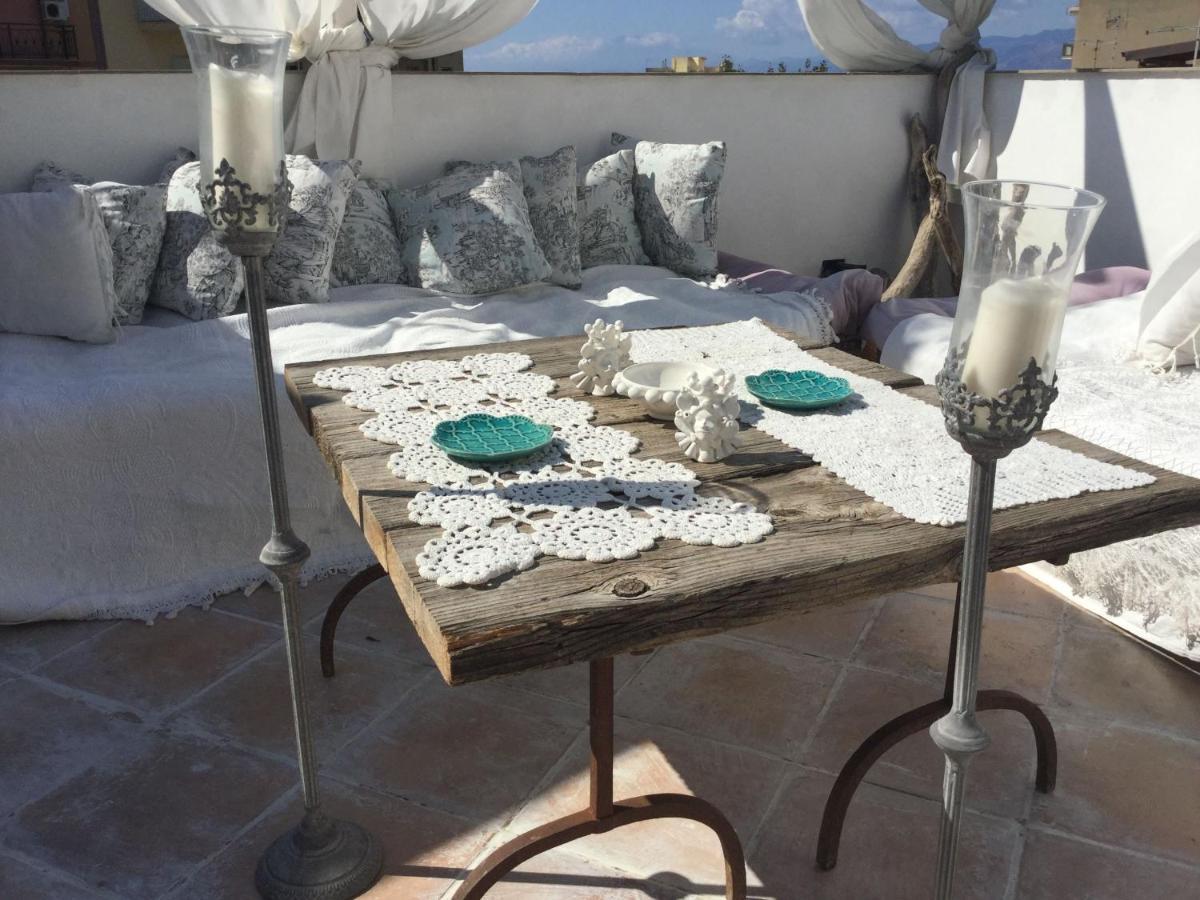 Il Giardino D'Ulisse Bed and Breakfast Reggio di Calabria Buitenkant foto